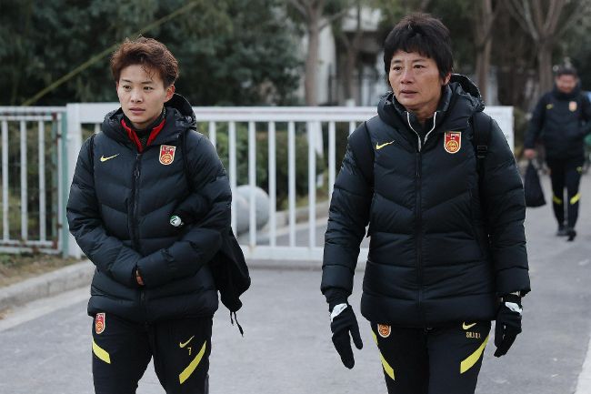 国产白嫩美女免费观看